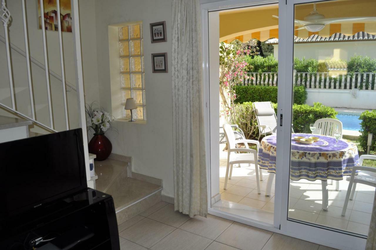 Acogedor Adosado Duplex Apartment เอลส์พ็อบเล็ทส์ ภายนอก รูปภาพ