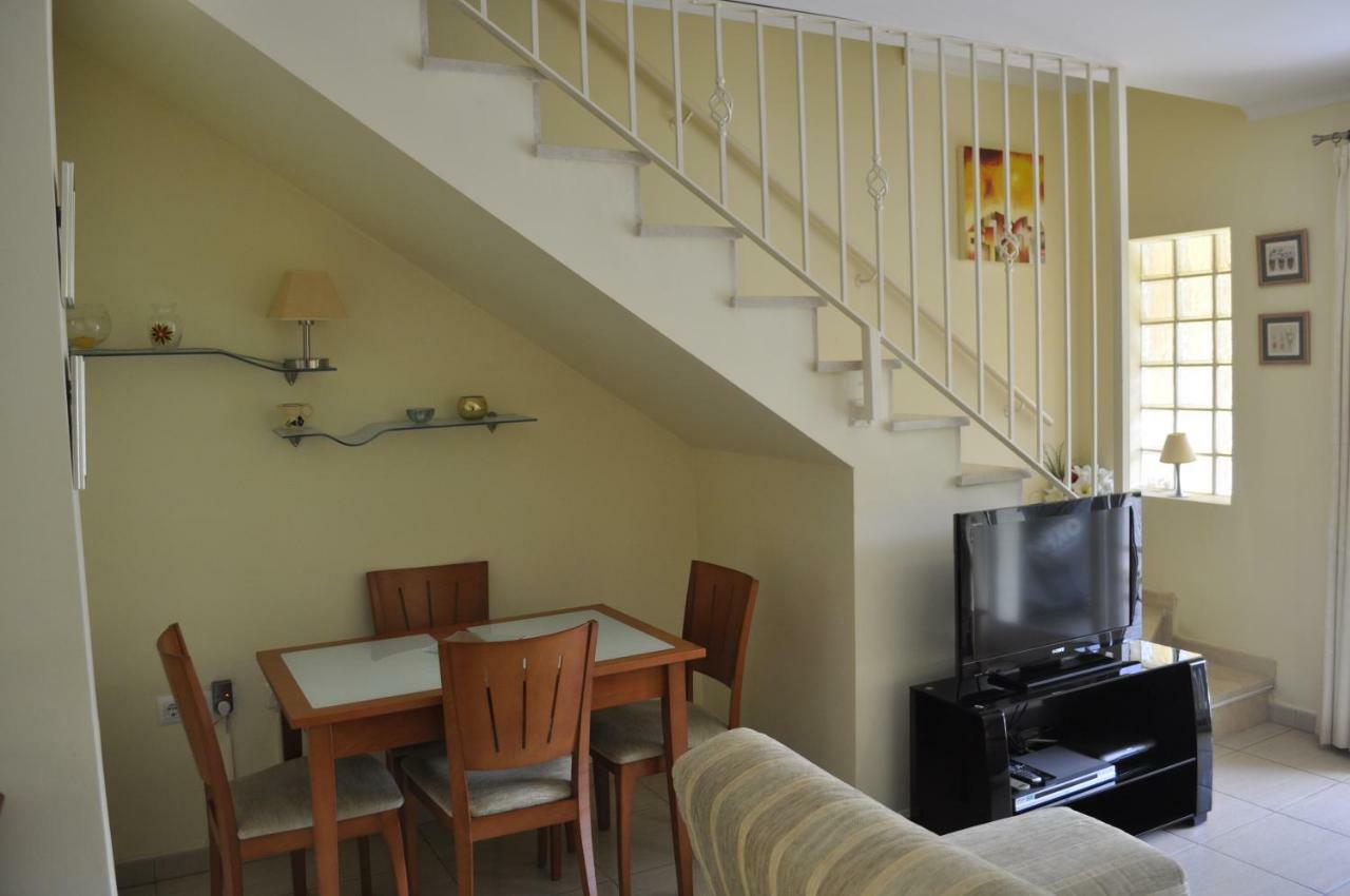 Acogedor Adosado Duplex Apartment เอลส์พ็อบเล็ทส์ ภายนอก รูปภาพ